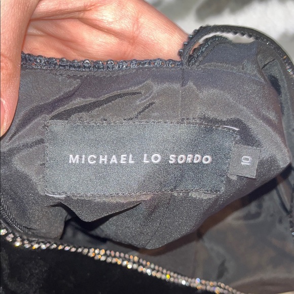 Elegant Crystal Embellished Velvet Black Mini Dress - Picture 6 of 6